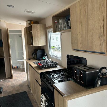 2 Bedroom Caravan With All The Comforts Of Home Cowes  Dış mekan fotoğraf